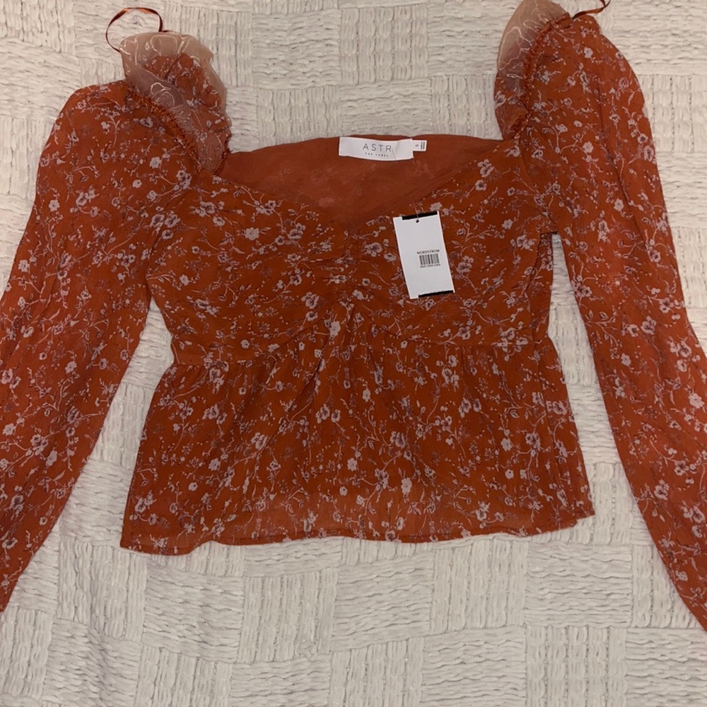Brand NEW Nordstrom Blouse 🌾
